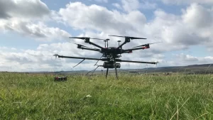 máy bay không người lái uav